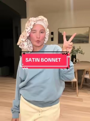 For the girls wanting to protect your hair while you sleep… this is so CUTE, on sale & actually has benefits❤️‍🔥 #silkbonnet #satinbonnets #hairbreakage #splitends #hairtok 