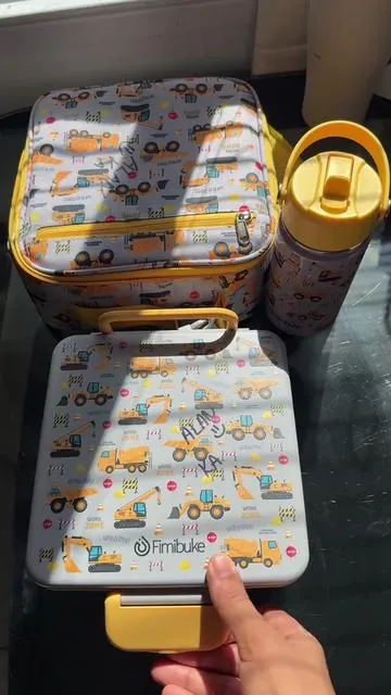 Lunch Box.tumbler. Lunchpack. #lunchbox #lunchpack #tumbler #kids #school 