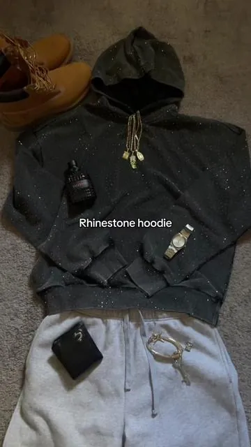 Clean rhinestone acid wash hoodie #hoodies #hoodieseason #baggyclothes #streetwear #outfitinspo 