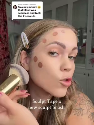 Replying to @Kayla the new sculpt brush is everythinnngg @tarte cosmetics #tarte #tartecosmetics #tartesculpttape #contouring #contourbrush 