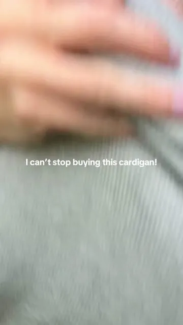 How many short sleeve cardigans is too many short sleeve cardigans? #shortsleeve #cardigan #sweater #fallsweaters #sweaterweather @Uaneo 