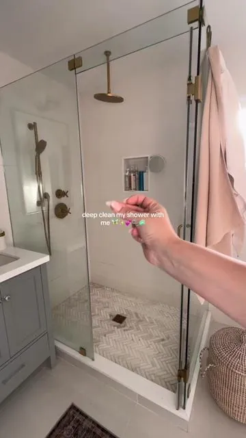 Deep clean my shower with me with the cutest scrub brush 🫧💕✨ It has all the attachments to tackle the filthiest spaces, every corner, every surface, plus it’s the perfect shade of pink 🌸🩰💞🎀 #shower #showerclean #showercleaning #deepclean #cleantok 