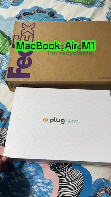 MacBook Air M1 #laptop #laptoplife @plug - shop tech  #macbookair #macbook 