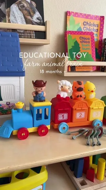 This farm train has been a hit in our playroom! All three of my kiddos have been loving playing with it while learning lots of different skills.  @Hahaland #hahalandtoys #hahalandpartner #educationaltoy#farmanimaltrain #farmtoy 