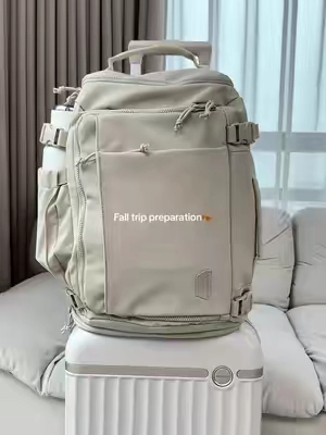 Your fall trips just found their backpack— stylish, spacious, ready to go 🥳🥳🥳#bagsmart #fallfreshness #travelbackpack #travelmusthaves #backpack 
