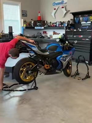 This is a must have in your motorcycle garage! ##vevor##vevortools##vevorttshop##sportbike##bikelife