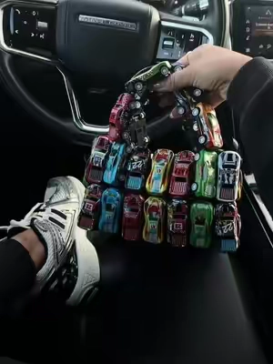 #carpurse #cartok #pursetok #fashionfinds #fashiontok 