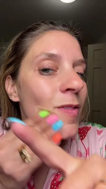 I am so thankful that I found out about these because nothing else that I tried helped my hormonal acne! these red succinic acid peeling pads from medicube are such a game changer
