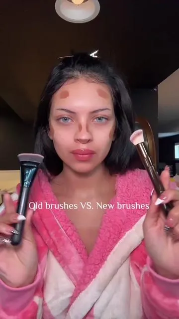 WHICH LOOKS BETTER ?💖 #fyp #fypシ #viral #tiktokviral #trending #explorepage #blowup #watchtotheend #mustwatch #trendalert #hairtok #beautytok #grwm #getreadywithme #selfcare #styleinspo #hairtutorial #lifehack #viralvideo #relatablecontent 