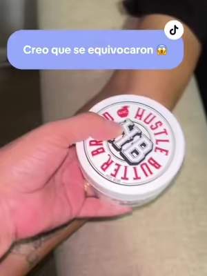 Mejor trata tu arte con amooor 🫶🏻 #balsamoparatatuajes #hustlebutter #paratii 