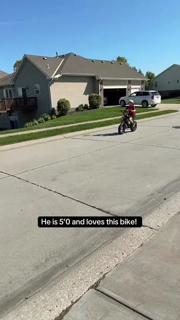 Best e-bike for kids or under 5’4 #ebike #ebikes #electricbike #tiktokshopcreatorpicks 