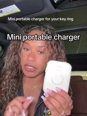#portablecharger #minipowerbank #tiktokshopcreatorpicks #tiktokshoprestock #tiktokshopblackfriday 