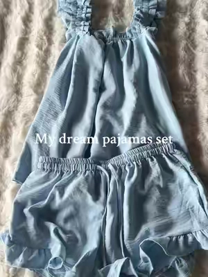 I want to live in these cozy pajamas set#pajamas #nightgown #sleepwear#pajamaparty #fypシ゚viral #tanktop#spotlightfinds #tiktokshoprestock 