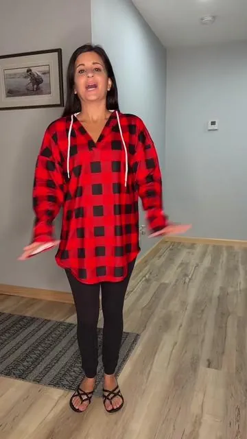 I’m 4’11 | 100LBS | Size: Small 😀 #longsleeveshirt #plaid #falloutfits #falllooks #longsleeves 