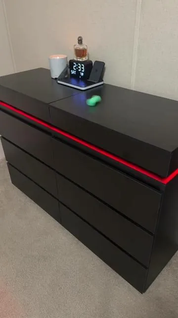 #dresser #ledlights #clothesstorage #bedroomfurniture #tiktokshoprestock 