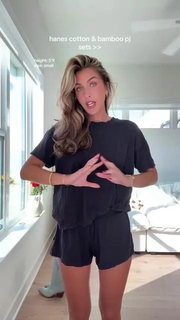 I loveee that Hanes makes pj sets now