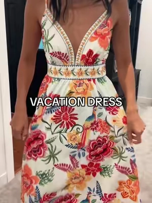 the colors on this dress omg 😍 #cupshe #dress #summerdress #vacationdress #maxidress 