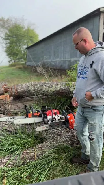 From firewood to tree trimming, the NEO-TEC 62CC gas chainsaw delivers serious power in a portable design. Durable, efficient, and shipped free. #chainsaw #treework #firewood #bluecollar #trees 