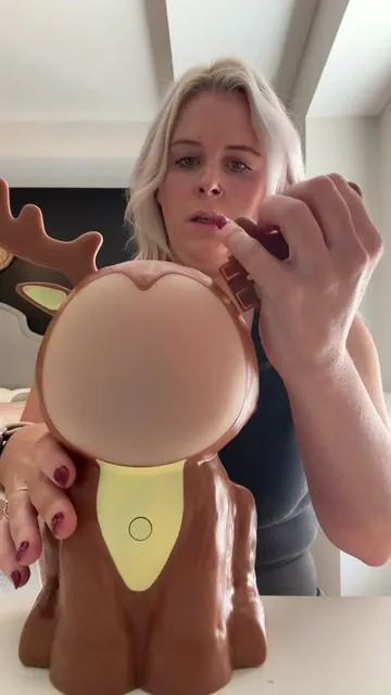 How cute is this?! #talkingreindeer #christmas #christmasdecor #tiktokshopfalldealsforyou 