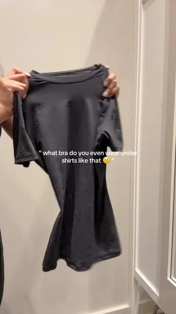 seamless and smooth 🙏🏽 #oeakbra #wirelessbra #tshirtbra #seamlessbra #comfybra 