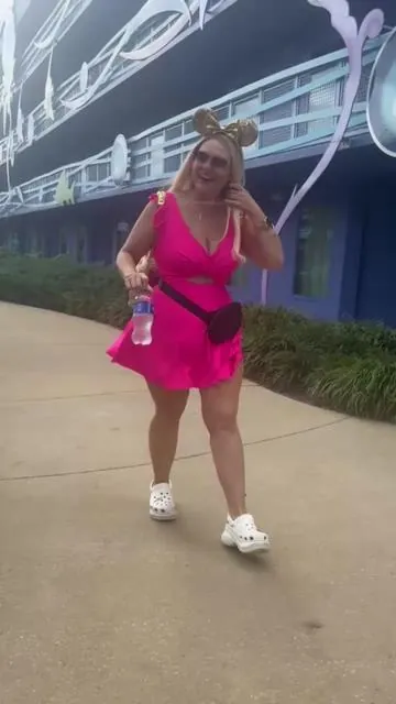 Moving to FL buying every color.. don't try to stop me! #swimdress #swimdresses #apronbelly #curvyfashionblogger #tiktokshopfalldealsforyou 