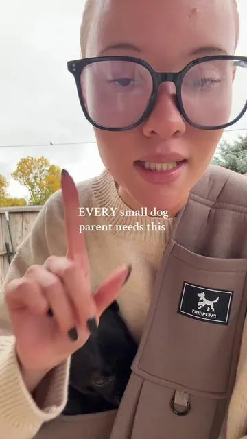 {wearing size m bag} It’s so comfortable for you to wear to and for you baby!  #dogbag #dogcarrier #smalldog #dogmom #dogaccessories 