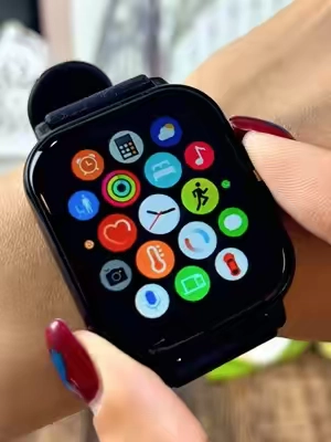 ⌚️During the promotion period, this watch is on sale! I've been using it for a few weeks. To be honest, it feels no different from a few hundred dollars.#smartwatch #watch #fentysuperbrandday #tiktokmademebuyit #tiktokshop 