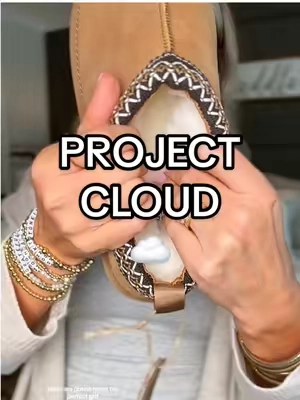 @Project Cloud Shoes #projectcloud #projectcloudshoes #projectcloudslippers #warmshoes #shoetok 