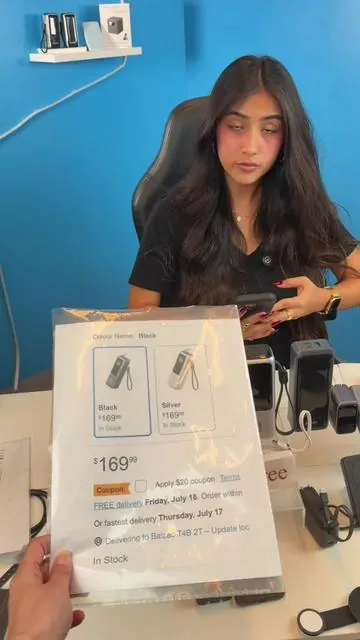 Can you imagine how crazy our Black Friday deals is? #anker #powerbank #charger #superbrandclub #blackfriday 
