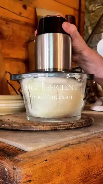 Make every meal from scratch with ease 🥕✨ The GANIZA handheld food processor features stainless steel blades and a durable glass bowl — perfect for prepping veggies, sauces, and holiday recipes in your farmhouse kitchen. A timeless tool for cooking from scratch, now featured in Black Friday and Cyber Monday holiday hauls! #FarmhouseKitchen #CookingFromScratch #HolidayHauls #BlackFriday #cybermonday 