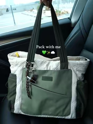 Keep it chic and clutter-free🥳💚☁️With a tote this soft and spacious, you’ve got spots for everything without the bulk! #puffytote #puffer #worktote #TikTokShopFallDealsForYou #outdoorfun