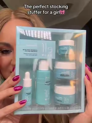 This elf set skin care is the perfect stocking stuffer for a girl #stockingstuffer #stockingstufferideas #giftsforher #elfcosmetics #skincare  