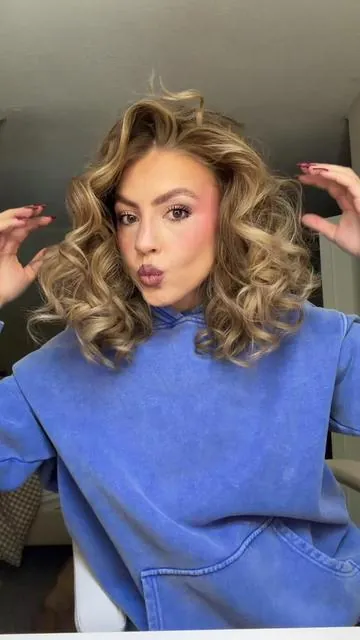 AD | Flawless, voluminous, shiny curls EVERY time 🤌🏼👏🏻 #tymobeauty #curlstymo #curlsbounce #tymo_fashiontech #haircurlingtutorial @TYMO BEAUTY US 