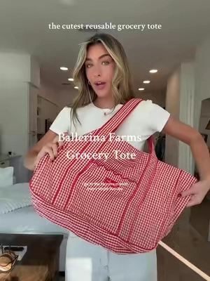 my favorite grocery store tote!!