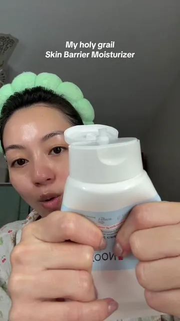 The best cream for sensitive, acne prone, eczema and dry skin!! @ILLIYOON US #illiyoonceramideatoconcentratecream #sensitiveskinmoisturizer #TikTokShopCreatorPicks #tiktokshopblackfriday #tiktokshopcybermonday 