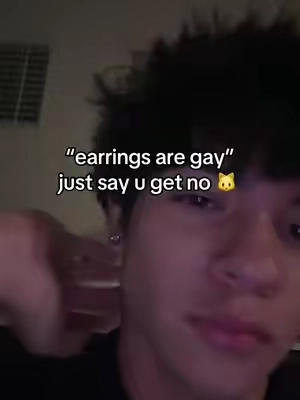 earrings r not gay