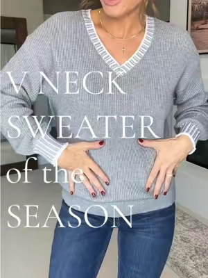 52% Viscose which is what gives it the most amazing feel. Definitely going back for more colors of this sweater. #vnecksweater #vneck #sweater #holidaygiftguide #tiktokshopblackfriday  52% Viscose, 26% Polyester,22% Polyamide 