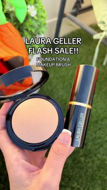 #foundation #makeupbrush #makeuphacks #lauragellerbeauty #tiktokshopblackfriday 