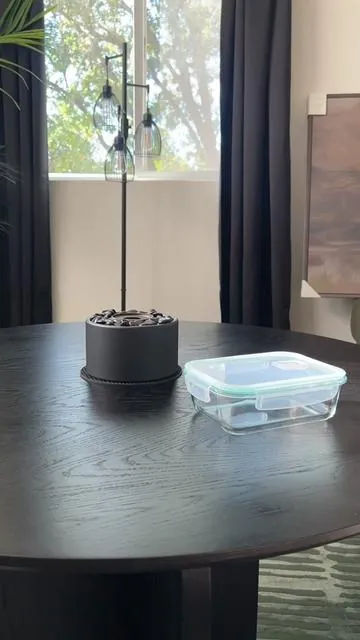 You ever notice how food just tastes better when it’s in glass instead of plastic 🤭 #containers #foodstorage #glasscontainers #kitchenaccessories #kitchengadgets  #tiktokshopblackfriday #foodhacks #mealprep #mealprepideas #leftovers #kitchenfinds #tiktokshopfinds #greatdeals 