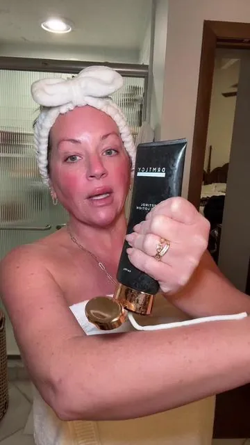 Our chest shows the first signs of aging. Drmtlgy anti aging retinol body lotion that smooths crepey skin, fades sun spots+boosts collagen for firmer, glowy, more youthful skin #retinol #retinolskincare #bodylotion #tiktokshopblackfriday #tiktokshopcybermonday @DRMTLGY 
