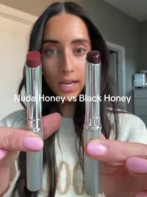 Everyone is always talking about black honey, but I feel like nude honey is the one that deserves to go viral 😅 #clinique #blackhoney #nudehoney #tiktokshopblackfriday #tiktokshopcybermonday @Clinique 