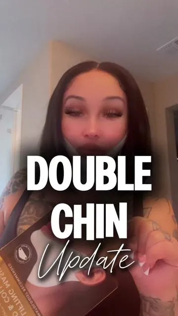 Double Chin help #doublechinreduction #doublechinhacks #doublechin #facecontour #queencempire 