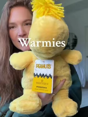 Meet the coziest little friend — the Woodstock Warmies 🐥💛 You can heat it up in the microwave for a warm, soothing cuddle or chill it in the freezer for cooling comfort. Perfect for cozy nights, sick days, or as a comforting buddy for kids 💛 @Warmies #warmies #stuffedanimal #tiktokshopblackfriday #tiktokshopcybermonday #tiktokshopcreatorpicks 