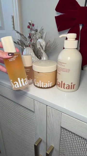 Saltair salt water vanilla body care vault set @Saltair Body obsessed with the salt water vanilla scent #fyp #saltair #saltairbody #saltairbodywash #vanillabodycare 