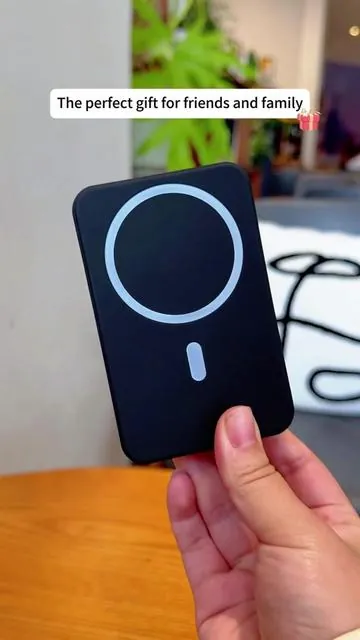 The BEST charger on TikTok Shop!🔥🎁🎄#fyp #wirelesscharging #magneticpowerbank #phonecharger #tiktokshopblackfriday 