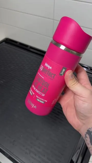 Don’t miss out on this deal #travelmug #travelcoffeemug #tiktokshopcybermonday #tiktokshopblackfriday #tiktokshopcreatorpicks 