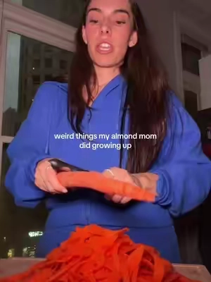 Did anyone else grow up w an almond mom hwhwhw #tiktokshopblackfriday #tiktokshopcybermonday #rosabella 