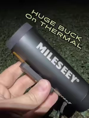 From arms length to 1000 yards you can see exactly what’s roaming in the dark with this thermal by Mileseey. #thermal #hunting #farming #rescue #scope 