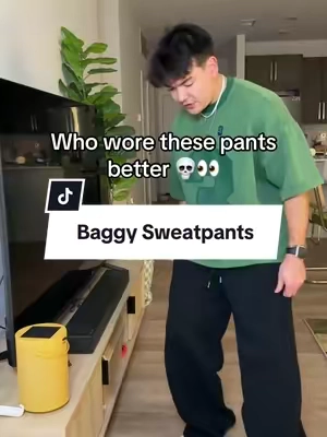 Almost fell #TikTokShopBlackFriday #fashiondeals #baggysweats #baggypants #loosepants 
