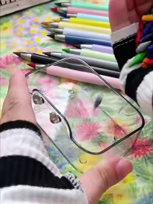 #eternalpencil #infinitypencil #holidaygifts #giftidea #tiktokshopholidayhaul #stockingstuffers  #blackfriday #blackfridaydeals #cybermonday #cybermondaydeal #usa #tiktok #foryou #fyp #tiktokmademebuyit #goodthing #amazonfinds #studenthacks #schoolhack #teacherrecommendation #pencils #forstudents #gift #son #daughter #student #pencil #stationery 